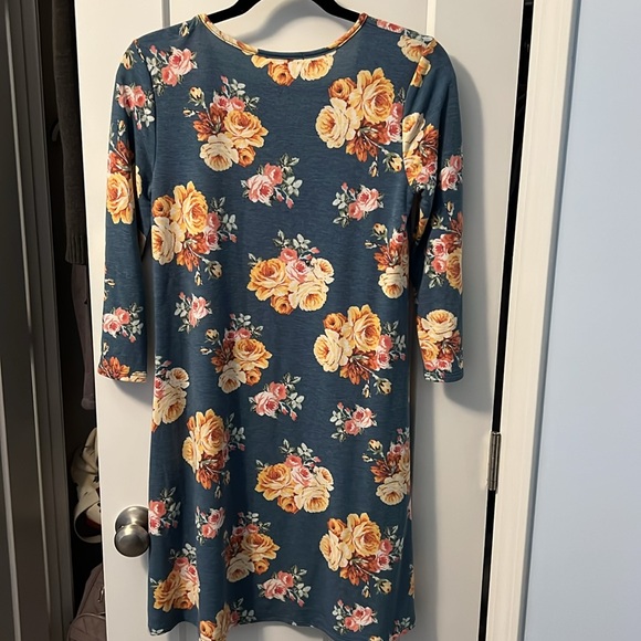 Floral Knit Dress - Picture 3 of 3